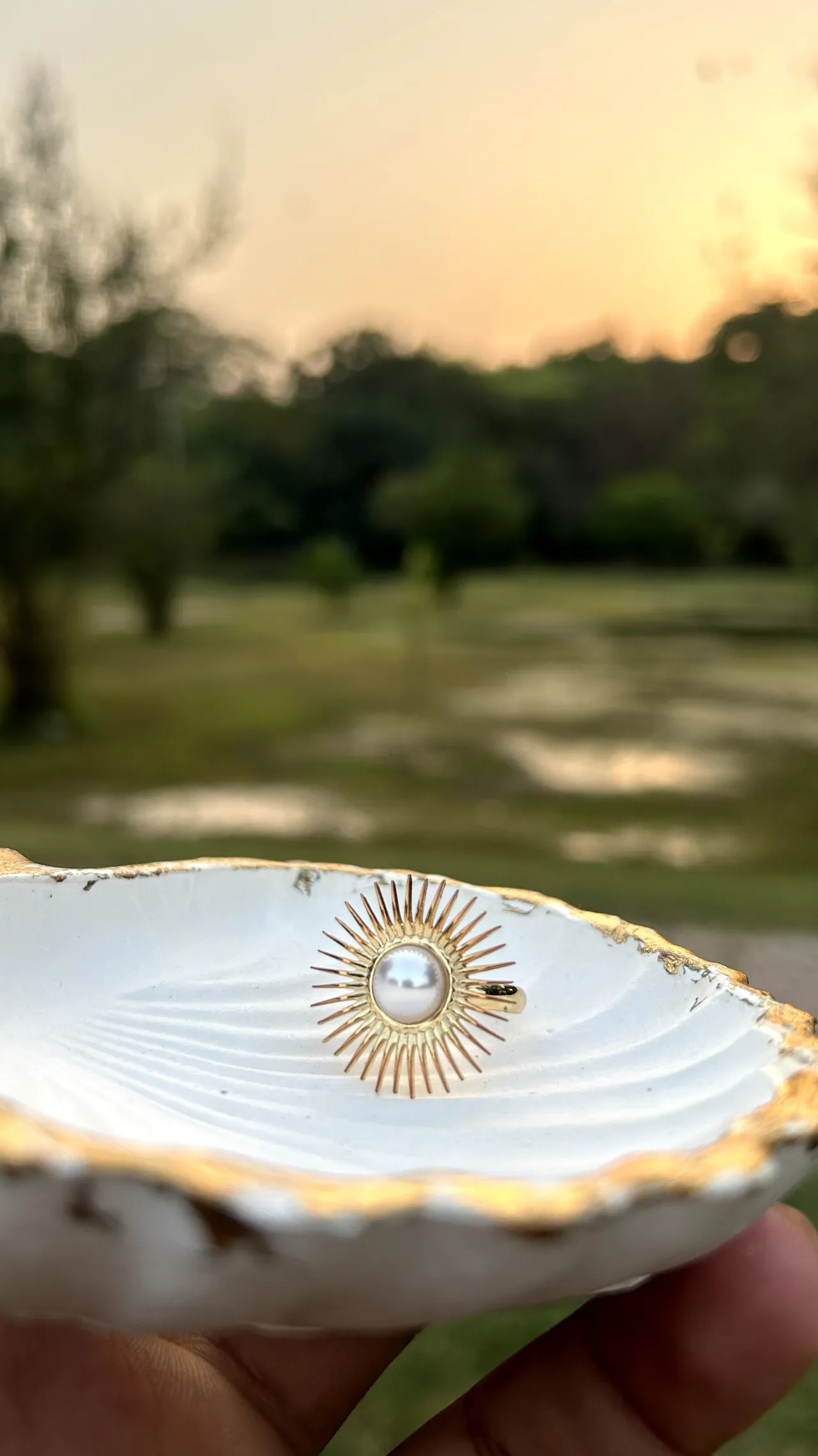 Sun Pearl Golden Rings
